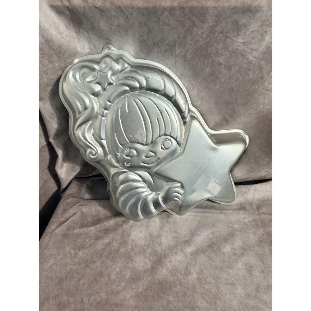 Vintage 1983 Wilton RAINBOW BRITE Hallmark Korea Cake Pan #2105-4798